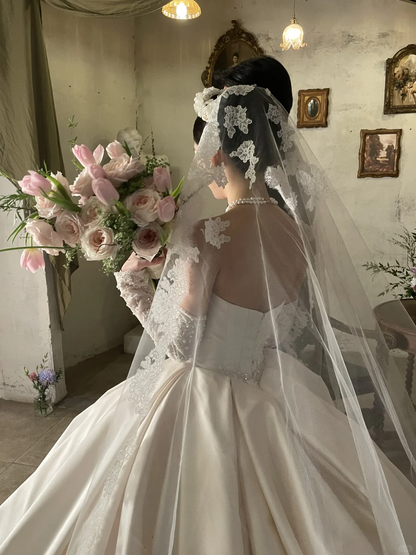 Vintage Ball Gown Strapless Satin Beaded With Sleeves Long Wedding Dresses C3996