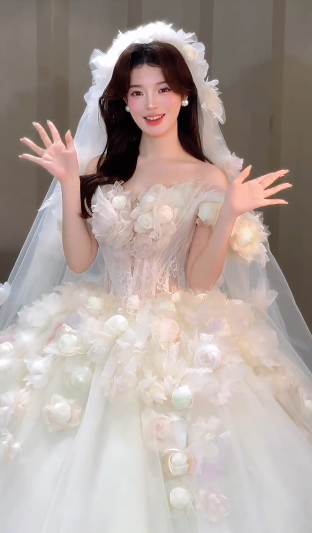Vintage Ball Gown Off The Shoulder Applique With Veil Long Wedding Dresses C4047