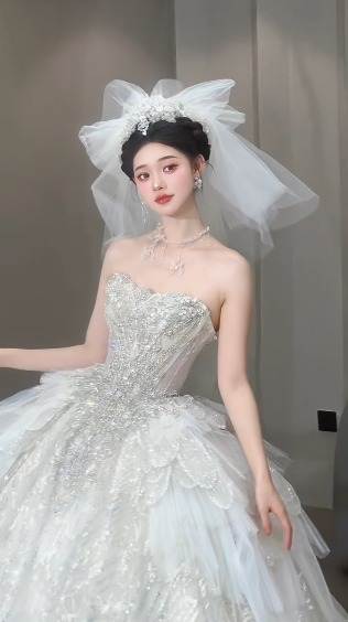 Timeless Ball Gown Strapless Tulle Sequin With Veil Long Wedding Dresses C4063