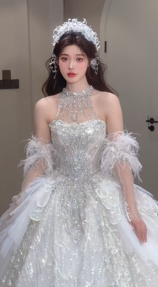 Unique Ball Gown Halter Tulle Sequin Beaded Long Wedding Dresses C4064