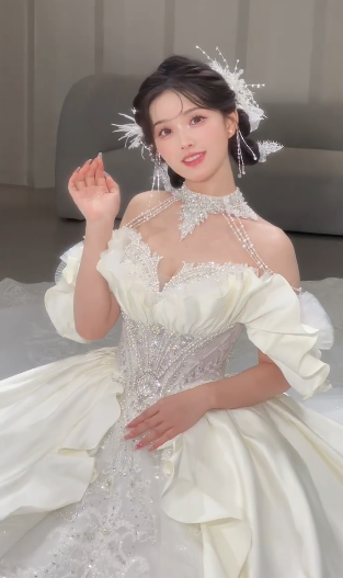 Stunning Ball Gown Off The Shoulder Satin Tulle Sqeuin Long Wedding Dresses C4091