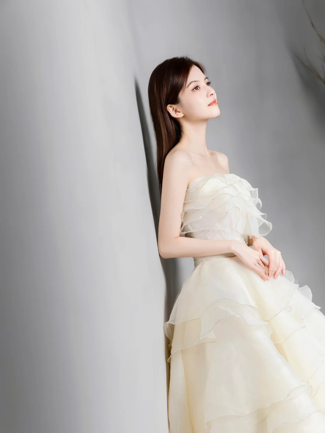Pretty Ball Gown Strapless Chiffon Long Wedding Dresses C4144