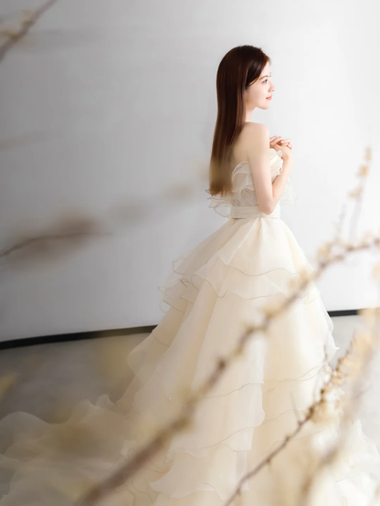 Pretty Ball Gown Strapless Chiffon Long Wedding Dresses C4144