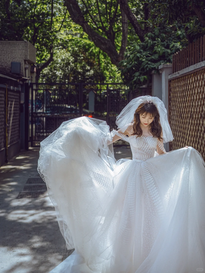 Unique Ball Gown Strapless Tulle Applique With Veil Long Wedding Dresses C4217