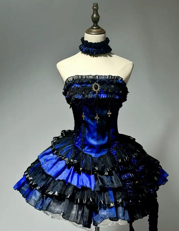 Vintage Ball Gown Strapless Satin Tulle Short Homecoming Dress 17th Birthday Outfits C4498