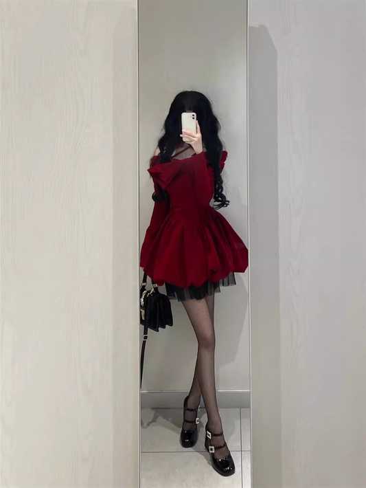 Cute Ball Gown Long Sleeves Velvet Red Short Cocktail Dresses Birthday Outfits