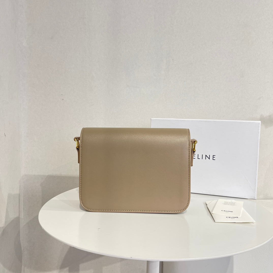 CELINE TEEN TRIOMPHE BAG IN SHINY CALFSKIN BEIGE 18CM