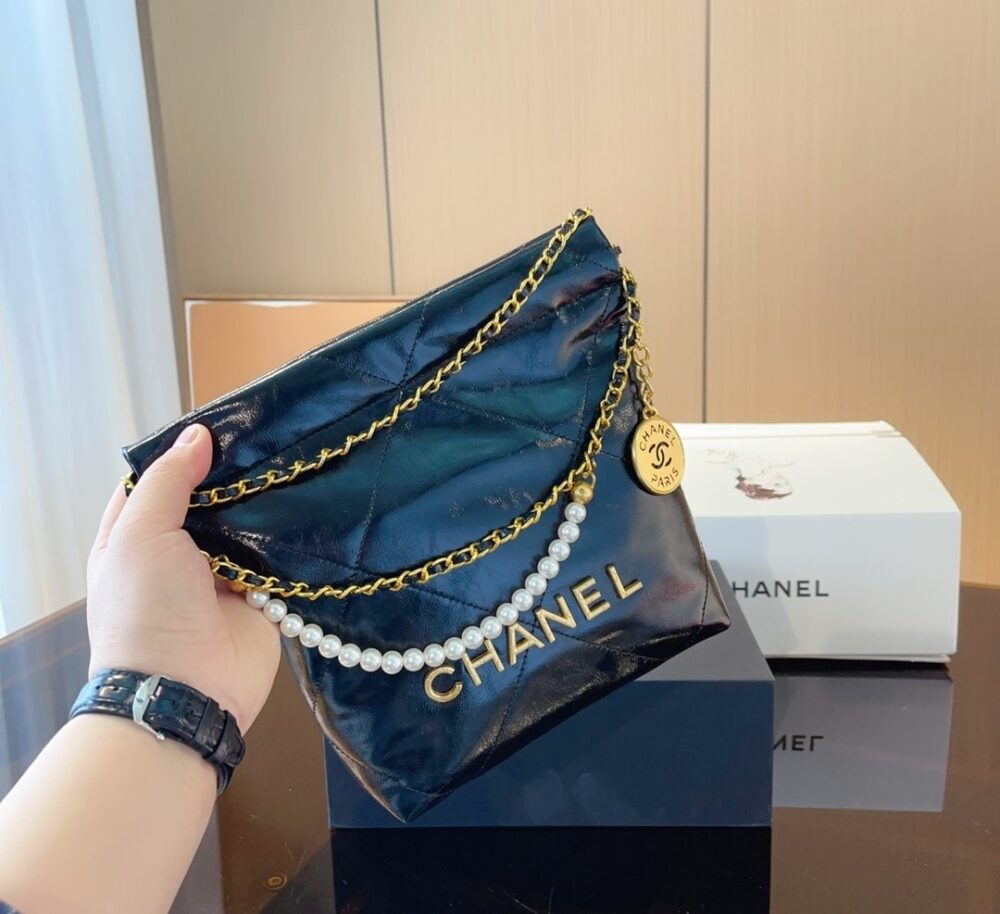 Chanel 22 Mini Handbag Crystal Pearls Black 22Cm