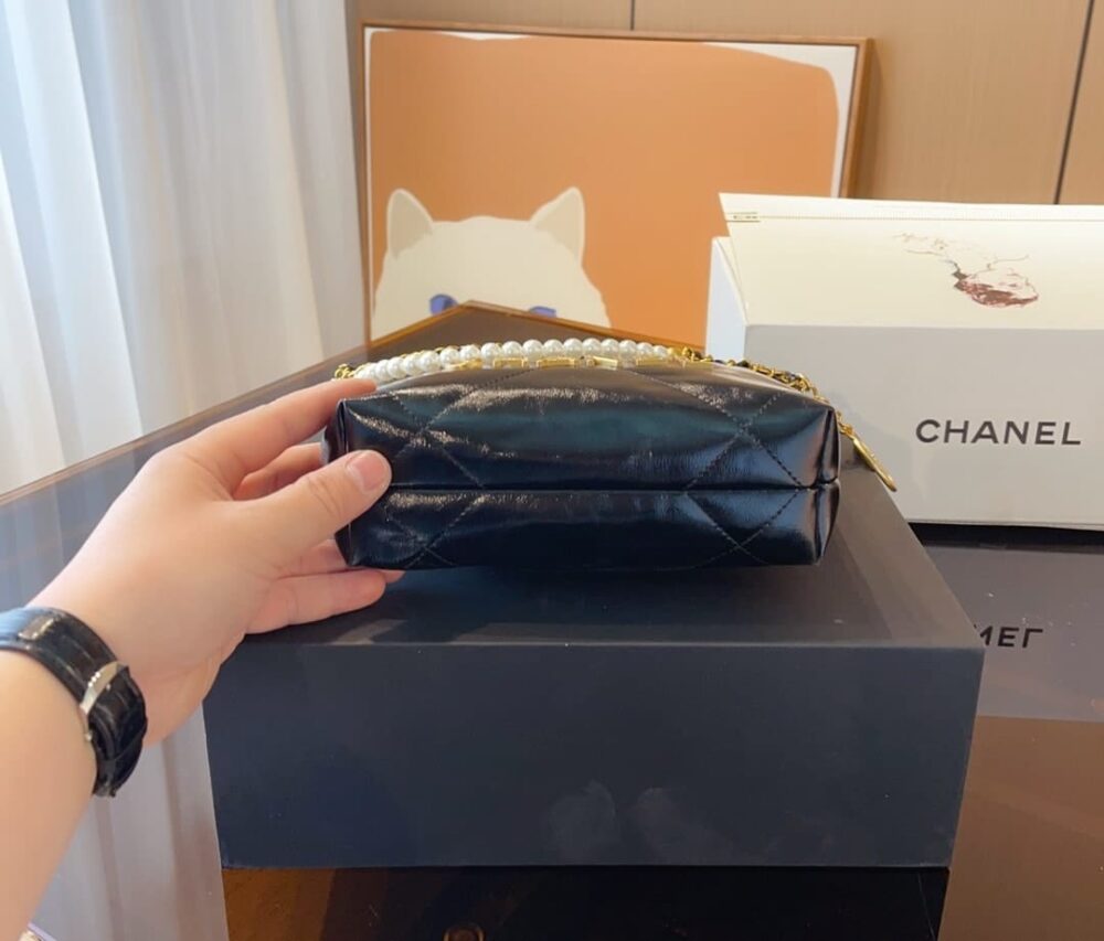 Chanel 22 Mini Handbag Crystal Pearls Black 22Cm