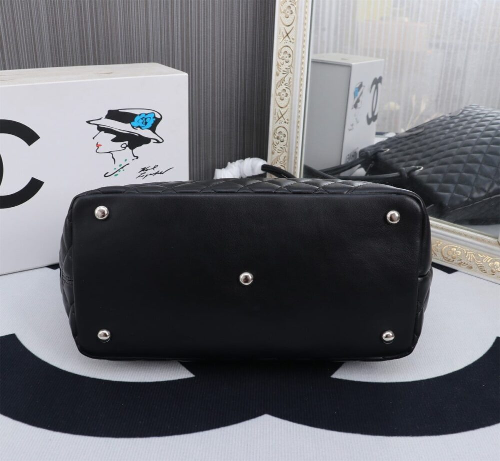Chanel Cambon Line Large Tote Bag In Black 41Cm A25169