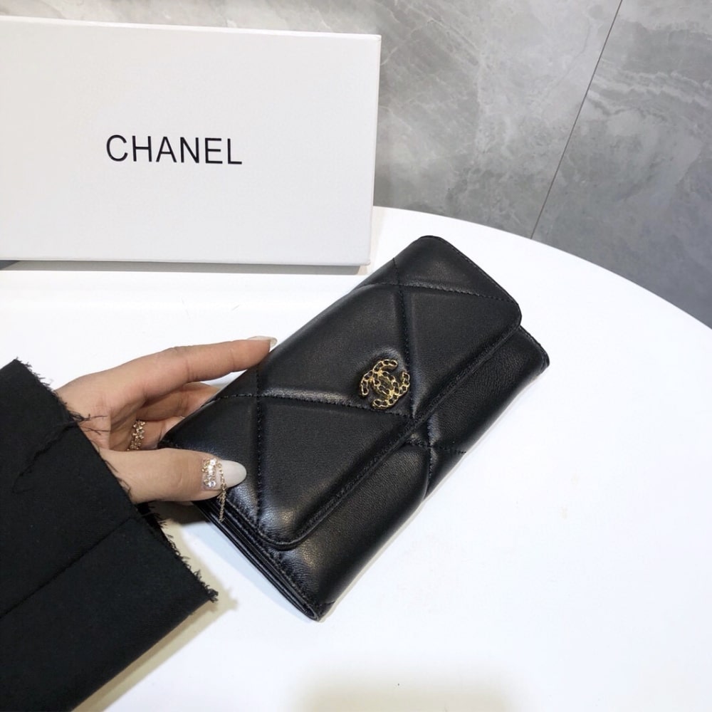Chanel 19 Flap Long Wallet Black 19Cm