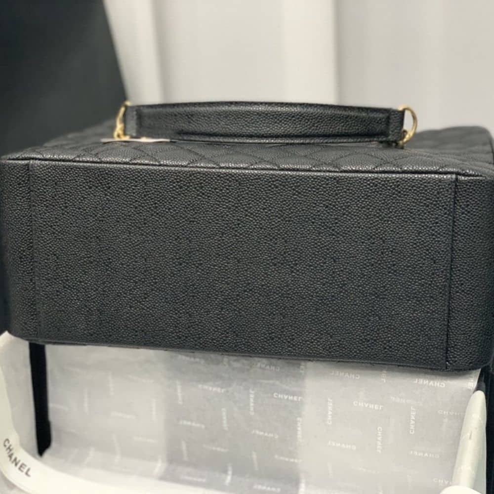Chanel Caviar Grand Shopping Tote Black 33Cm