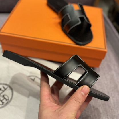 HERMES ORAN SANDAL NOIR H021056Z 01340