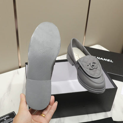 Chanel CC Nib Turnlock Moccasins Flat Loafers Grey