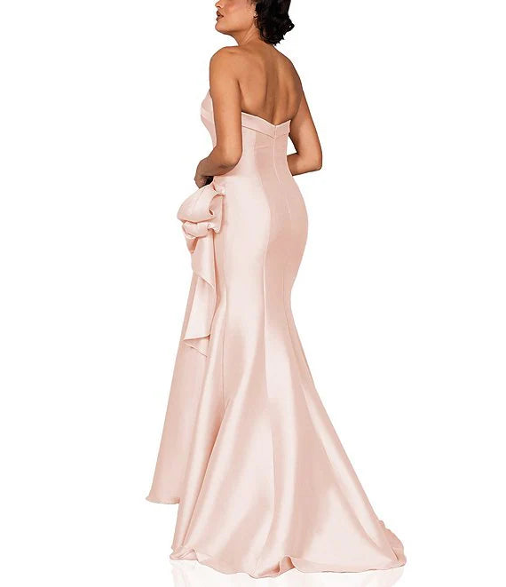 Shoulderless flanged neckline with pleated side slits and flared hem prom dress