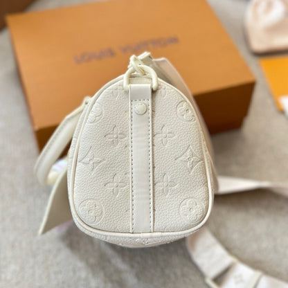 Louis Vuitton Keepall Bandoulière Full Moon 25Cm M24434