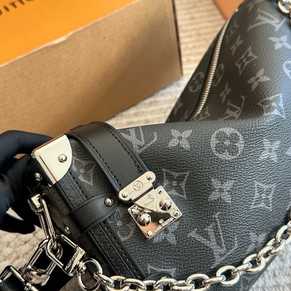Louis Vuitton Side Trunk MM East West Monogram Eclipse 28Cm M26226