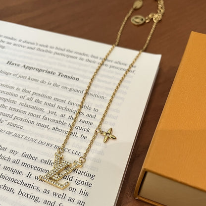 Louis Vuitton Lv Iconic Enamel Necklace Gold M00596