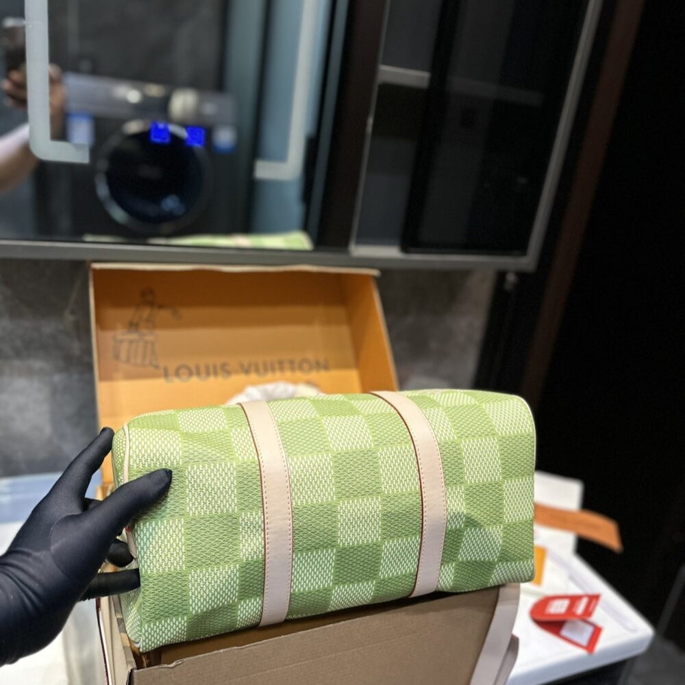 Louis Vuitton Keepall Bandoulière Damier Canvas Green 35Cm N40671