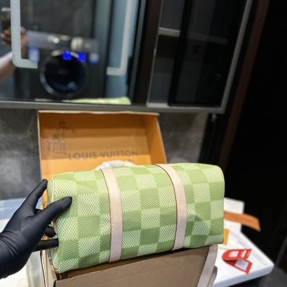Louis Vuitton Keepall Bandoulière Damier Canvas Green 35Cm N40671