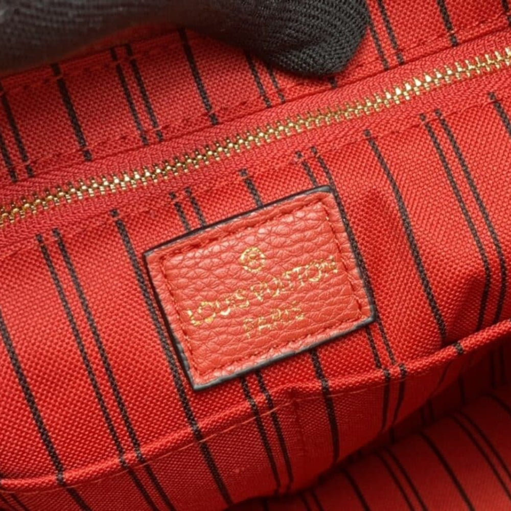 Louis Vuitton Artsy MM Red 47Cm