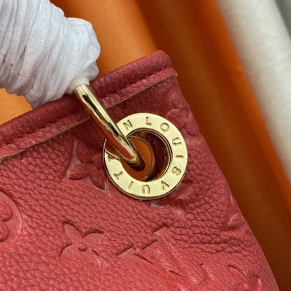 Louis Vuitton Artsy MM Red 47Cm