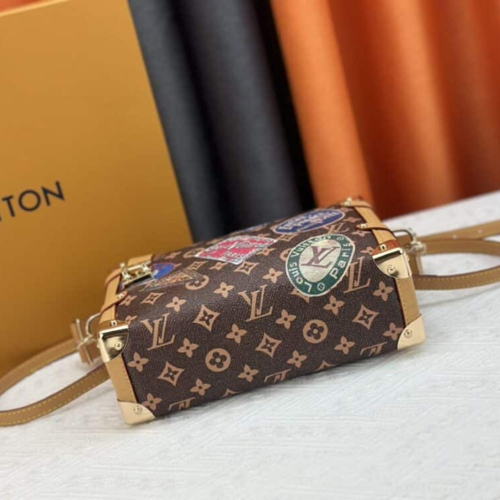 Louis Vuitton Side Trunk MM Flight Mode Gaston Monogram 21Cm M47085