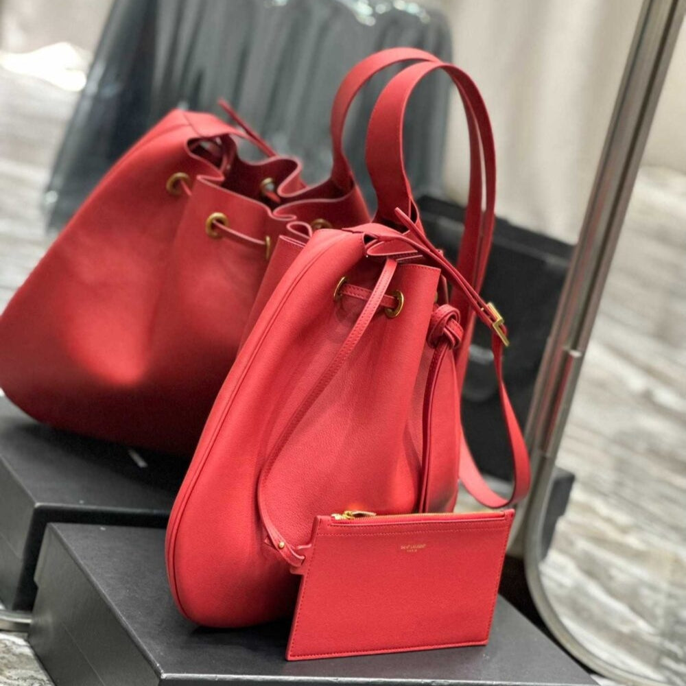 Saint Laurent Paris VII Large Flat Hobo Bag In Smooth Leather Bag Red 44Cm
