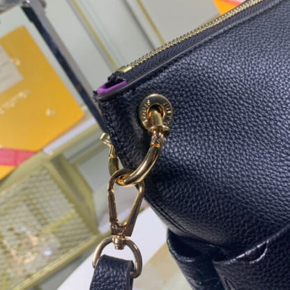 Louis Vuitton Maida Hobo Bag Black 32Cm M45522