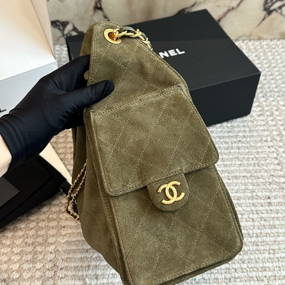 Chanel Small 25 Handbag Gold Tone Metal Khaki 26Cm