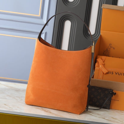 Louis Vuitton Hobo MM Tan 35Cm M25516