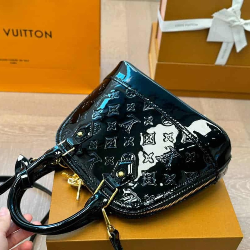 Louis Vuitton Alma BB Monogram Vernis Leather Black 25Cm