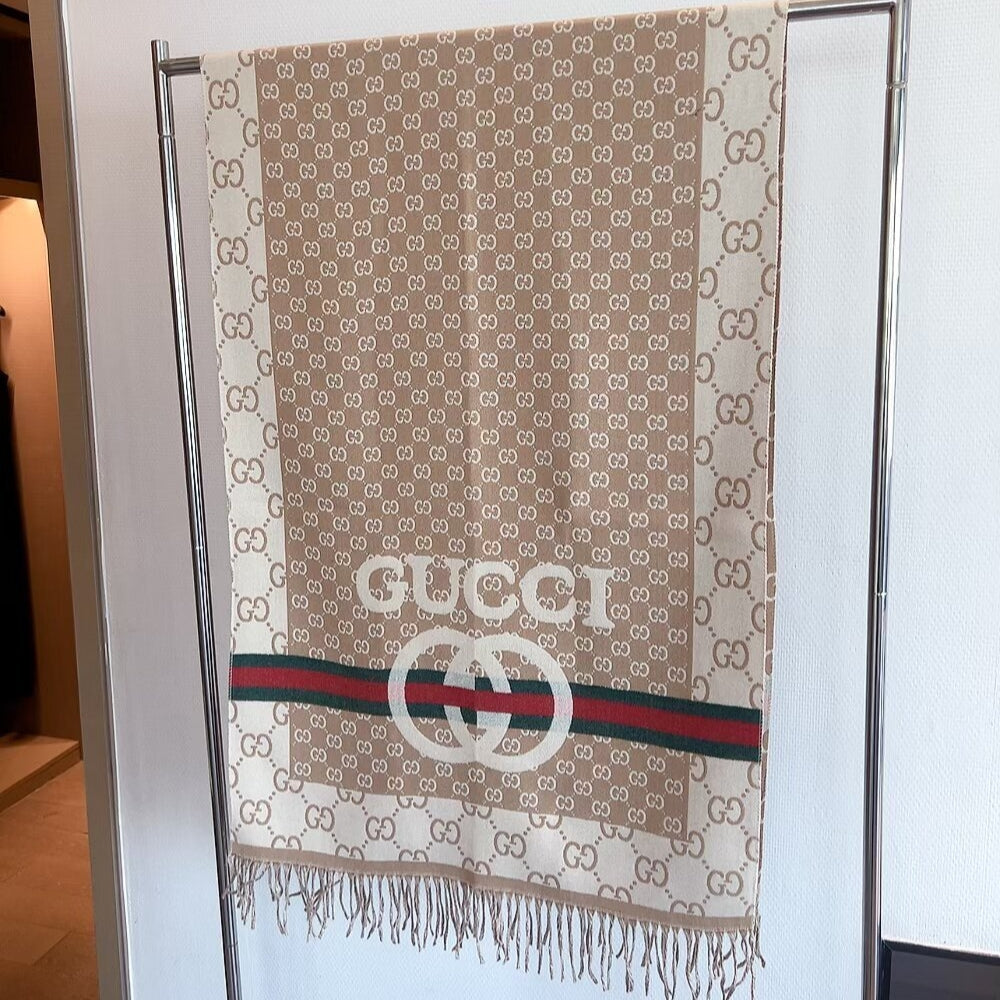 Gucci Gg Jacquard Knitted Scarf Beige 180Cm