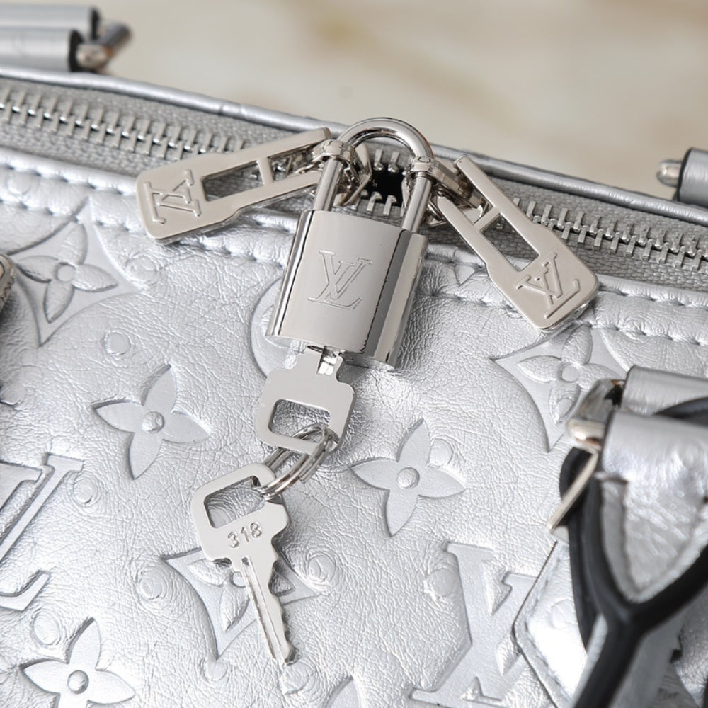 Louis Vuitton Speedy Soft Bandoulière 30 Monogram Silver 30Cm N89437