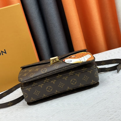 Louis Vuitton Pochette Métis Monogram Coated Canvas 25Cm M47203