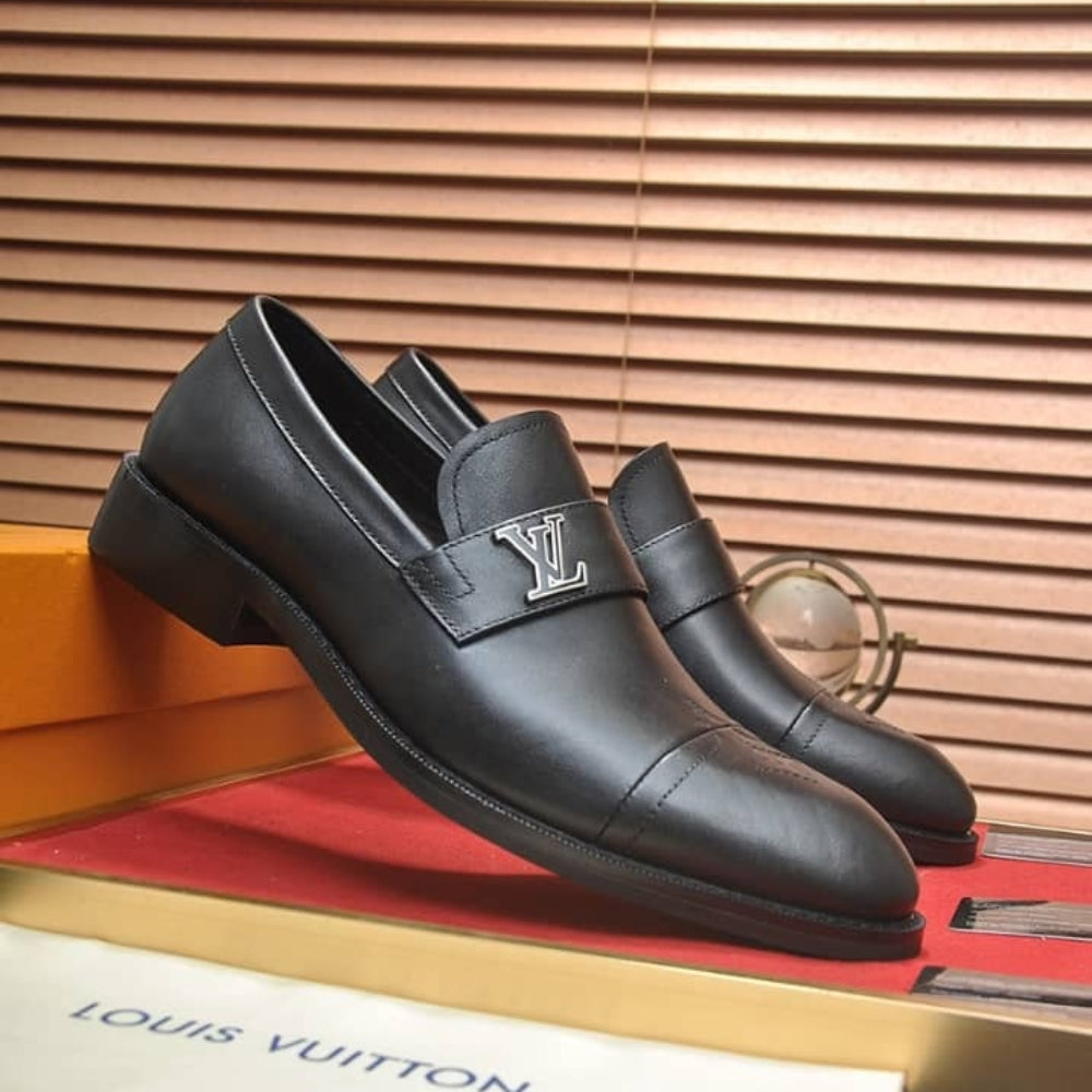 Louis Vuitton Men Loafers Black