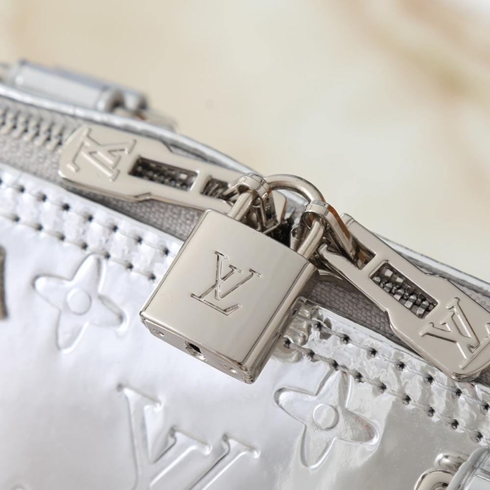 Louis Vuitton Alma BB Bag Silver 23Cm M26335