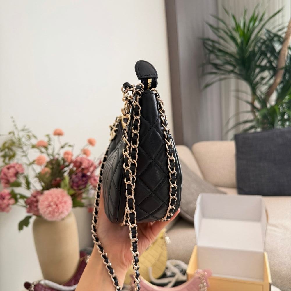 Chanel Hobo Bag Shiny Gold Metal Black 20Cm