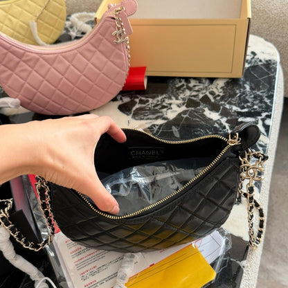 Chanel Hobo Bag Shiny Gold Metal Black 20Cm