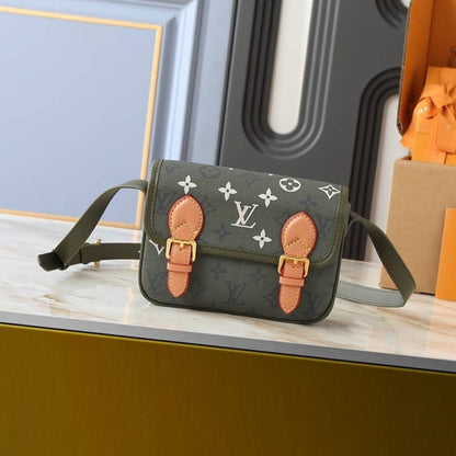 Louis Vuitton Satchel Wearable Wallet Khaki 19Cm M26969