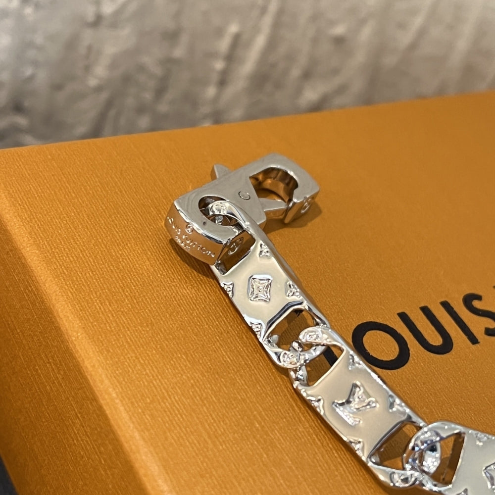 Louis Vuitton Monogram Tied Up Bracelet Silver M0921M