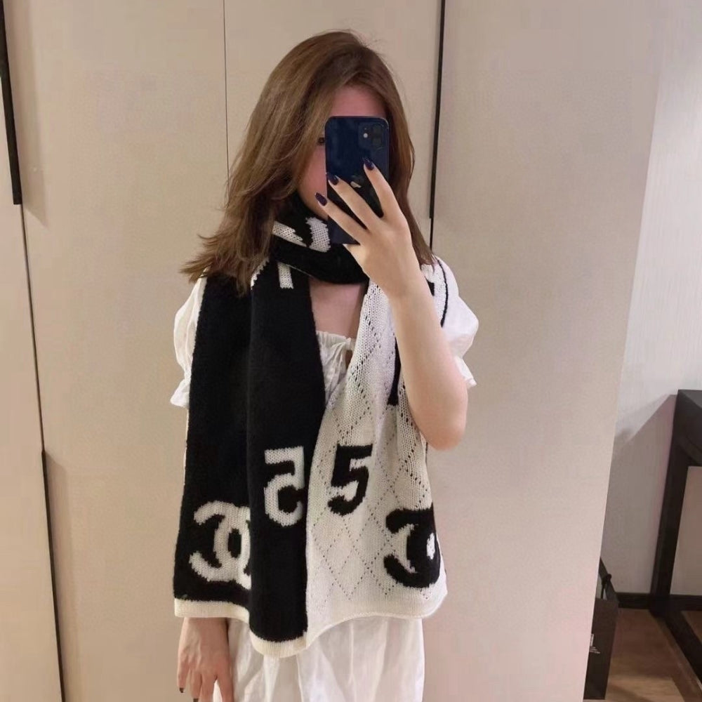 Chanel Logo Cashmere Muffler Black And White 170Cm