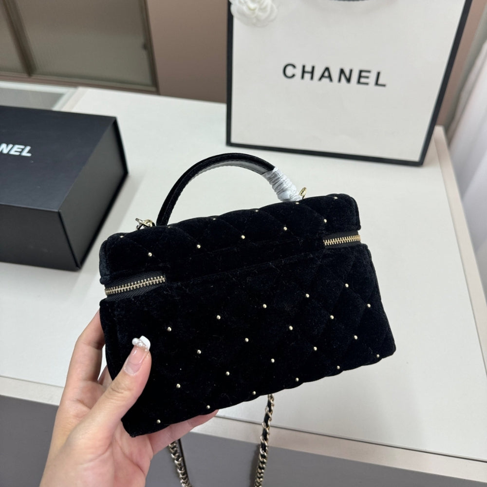 Chanel Vanity With Chain Velvet Diamante And Gold Tone Metal Black 19Cm