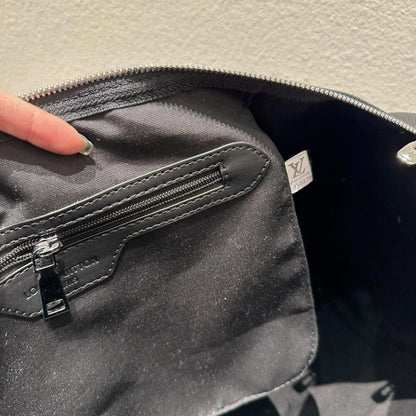 Louis Vuitton Keepall Bandoulière 50 Black 50Cm M44810