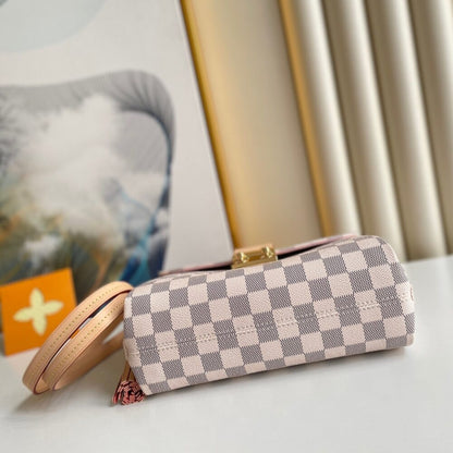 Louis Vuitton Croisette Damier Azur Canvas 25Cm N41581