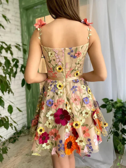 Charming 3D Floral Tulle Design A-line Short Spaghetti Strap Homecoming Dress TP3610