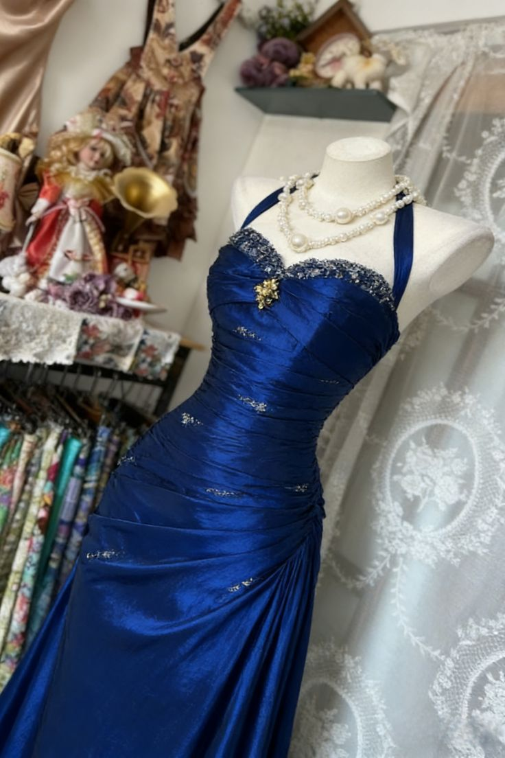 Vintage Blue Halter Satin Beaded Mermaid Evening Dress Prom Gown Long Wedding Guest Dress SP1473