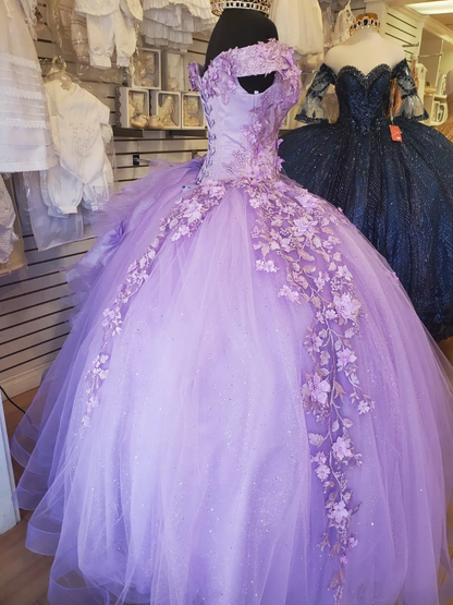 Off-The-Shoulder Lavender Tulle Quinceanera Dresses Flowers Ball Gown Sweet 15  C1601