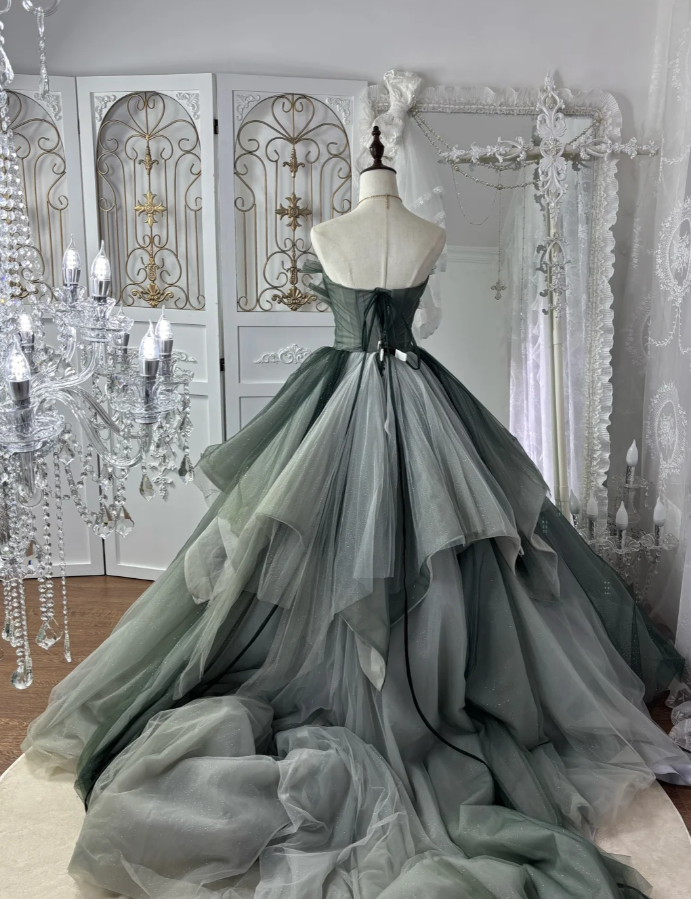 Elegant Strapless Green Tulle Sequin Ball Gown Formal Birthday Quinceanera Dress With Appliques SP1772