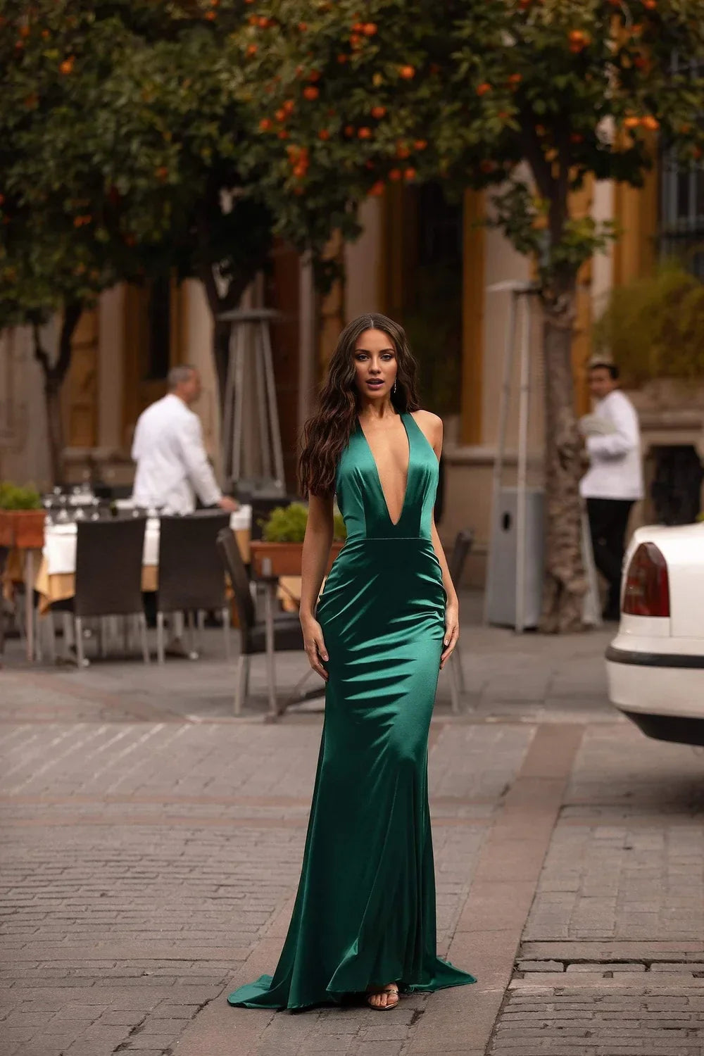 Deep V-neck hanging neck off shoulder sleeveless backless mermaid and floor length evening dress